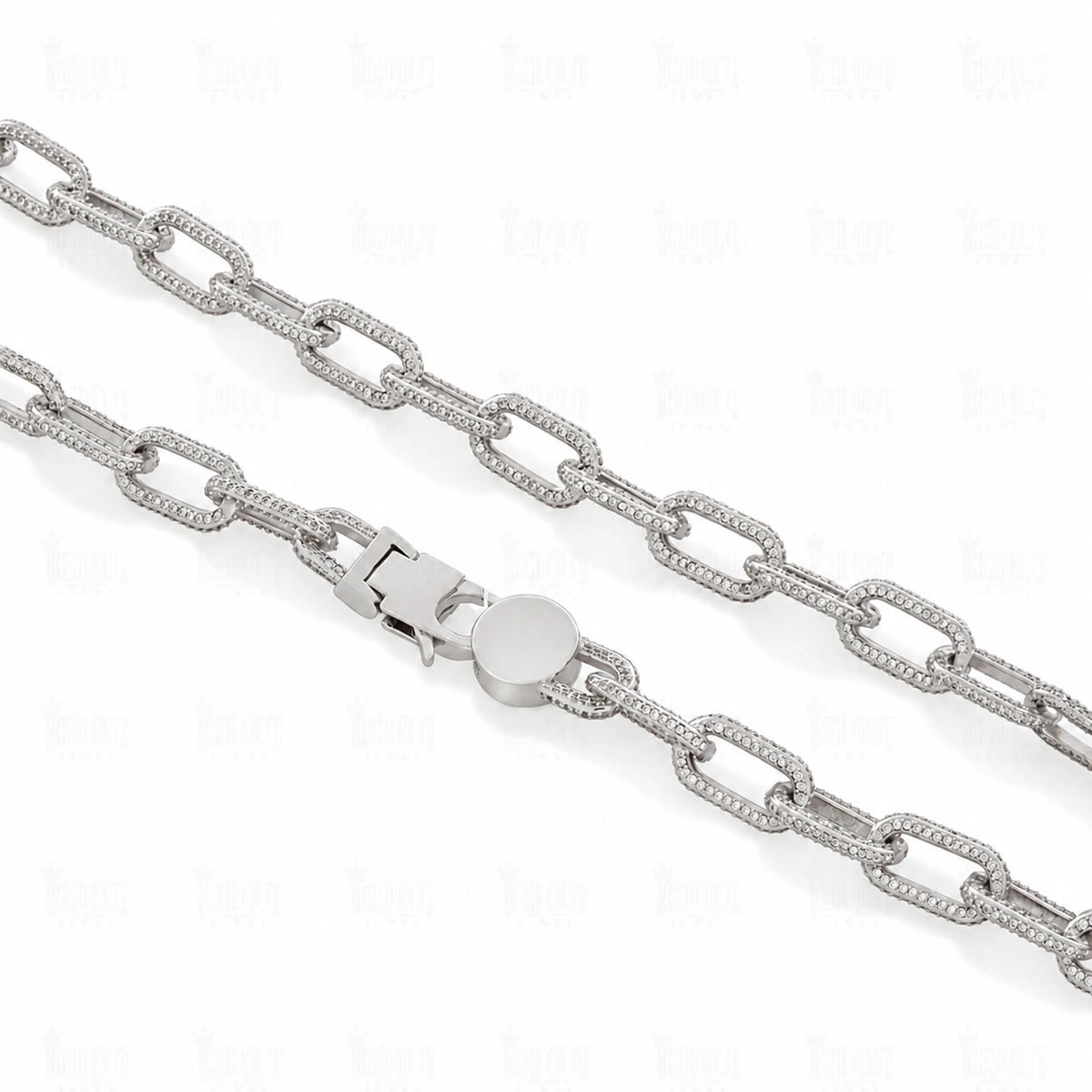 zoom view of cable link chain