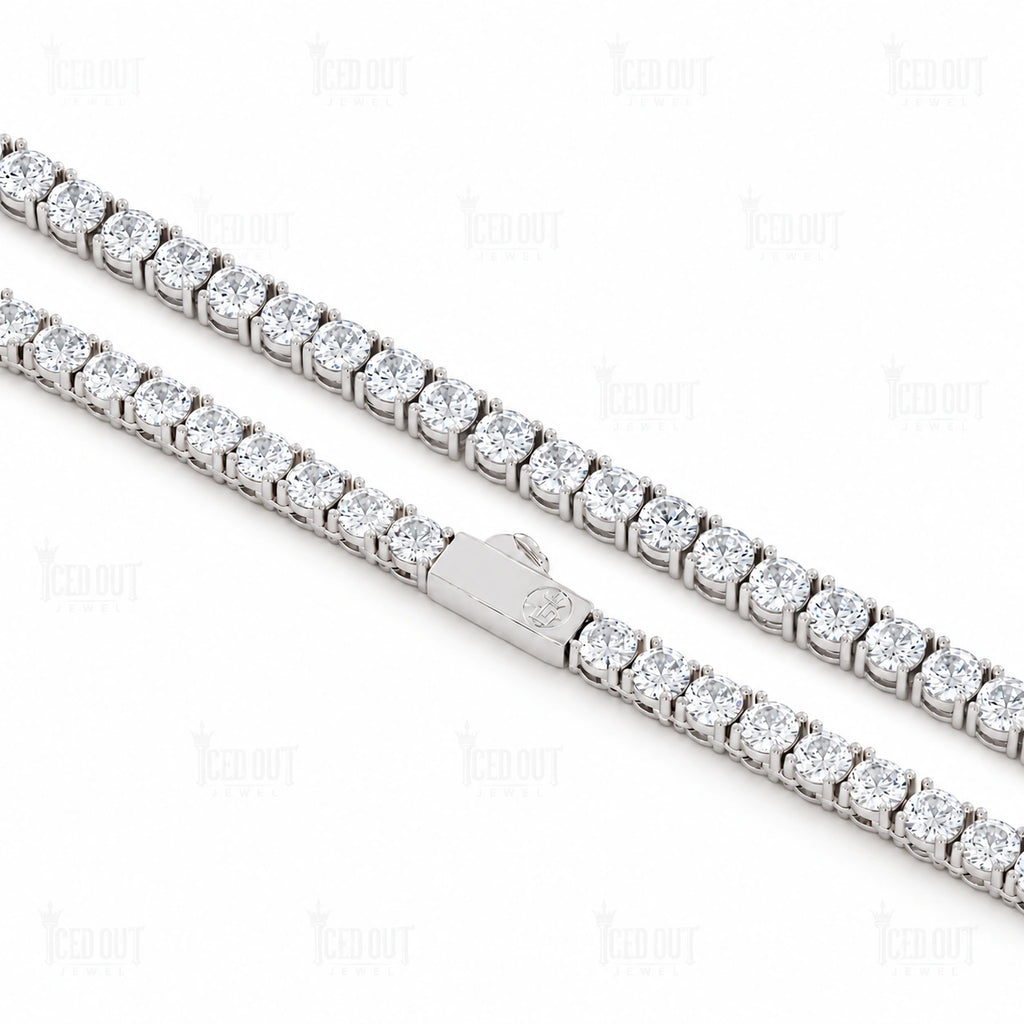 zoom view of tennis moissanite chain