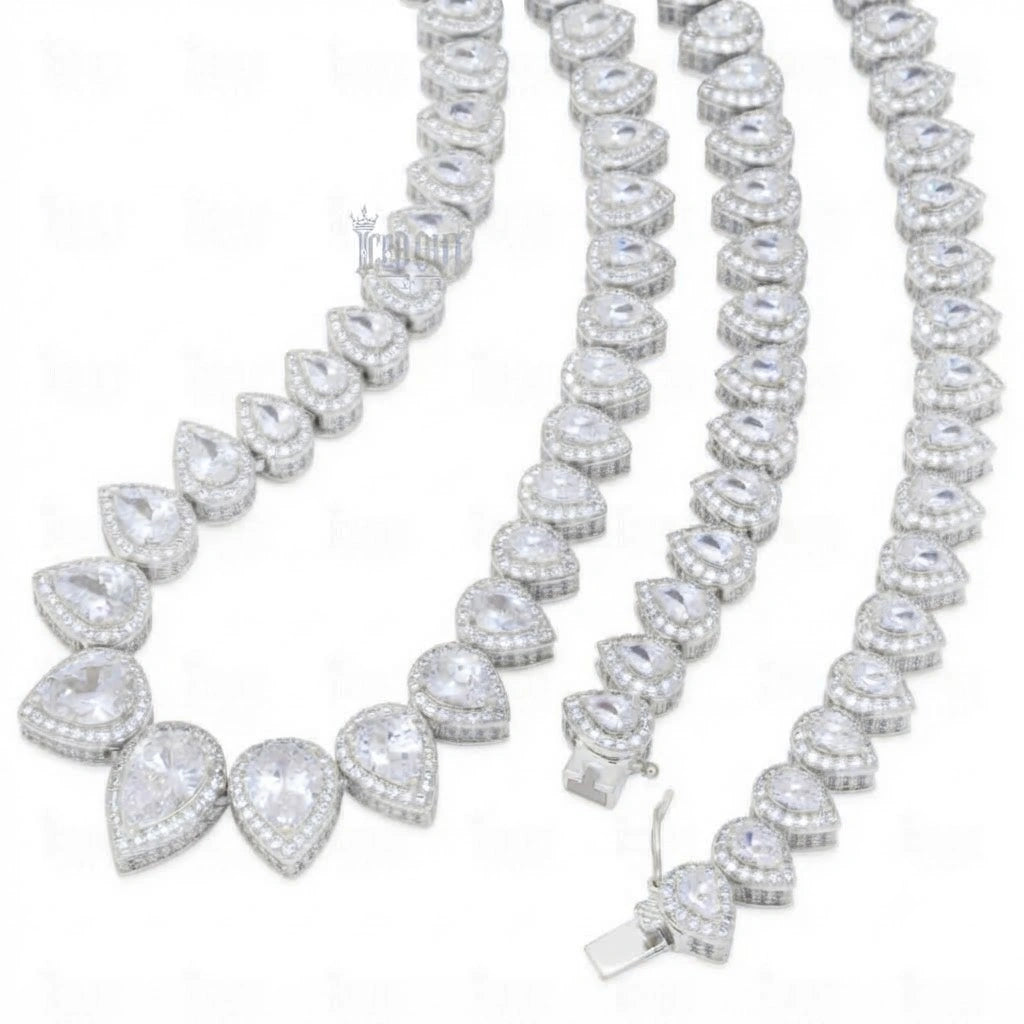 zoom view of sterling silver chain for women