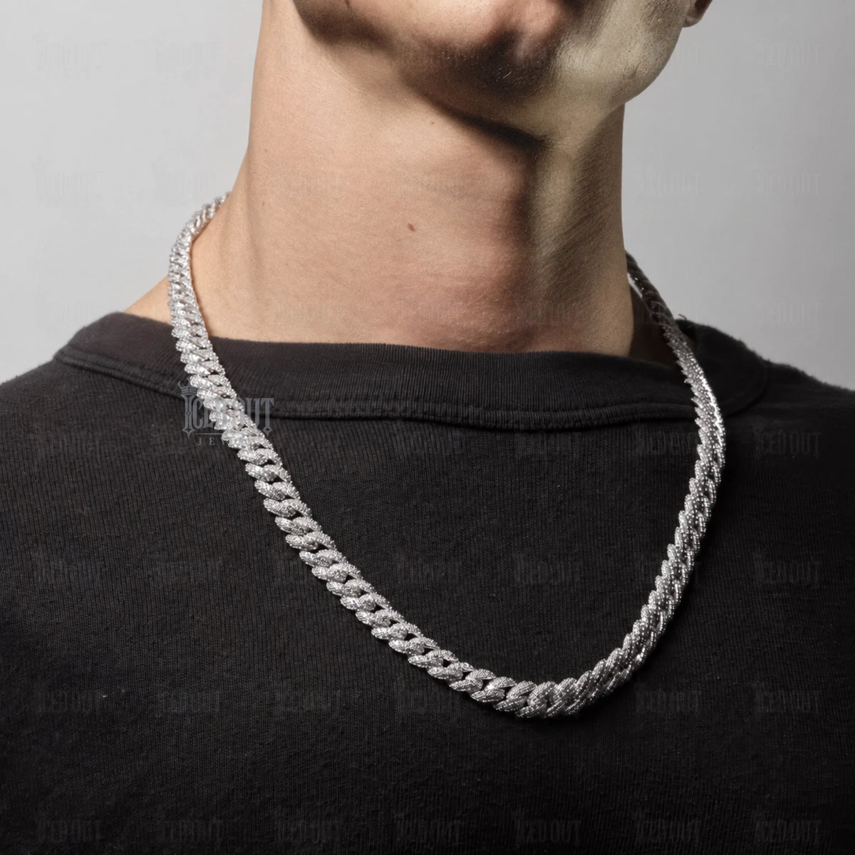8 MM Moissanite Miami Cuban Link Chain in Silver