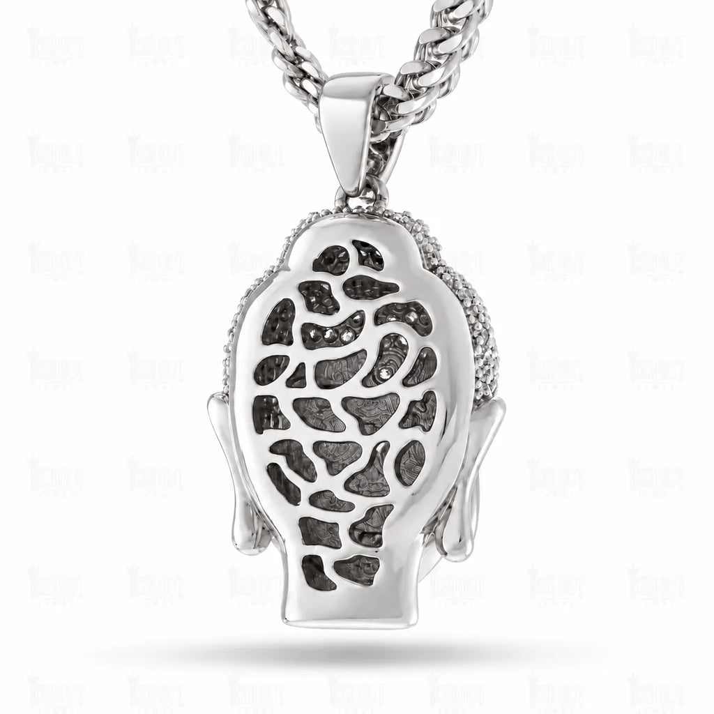 Back view of necklaces moissanite​

